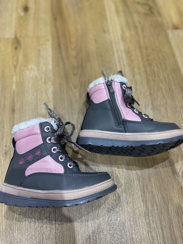 Buty zimowe dla dziewczynki rozm 26
