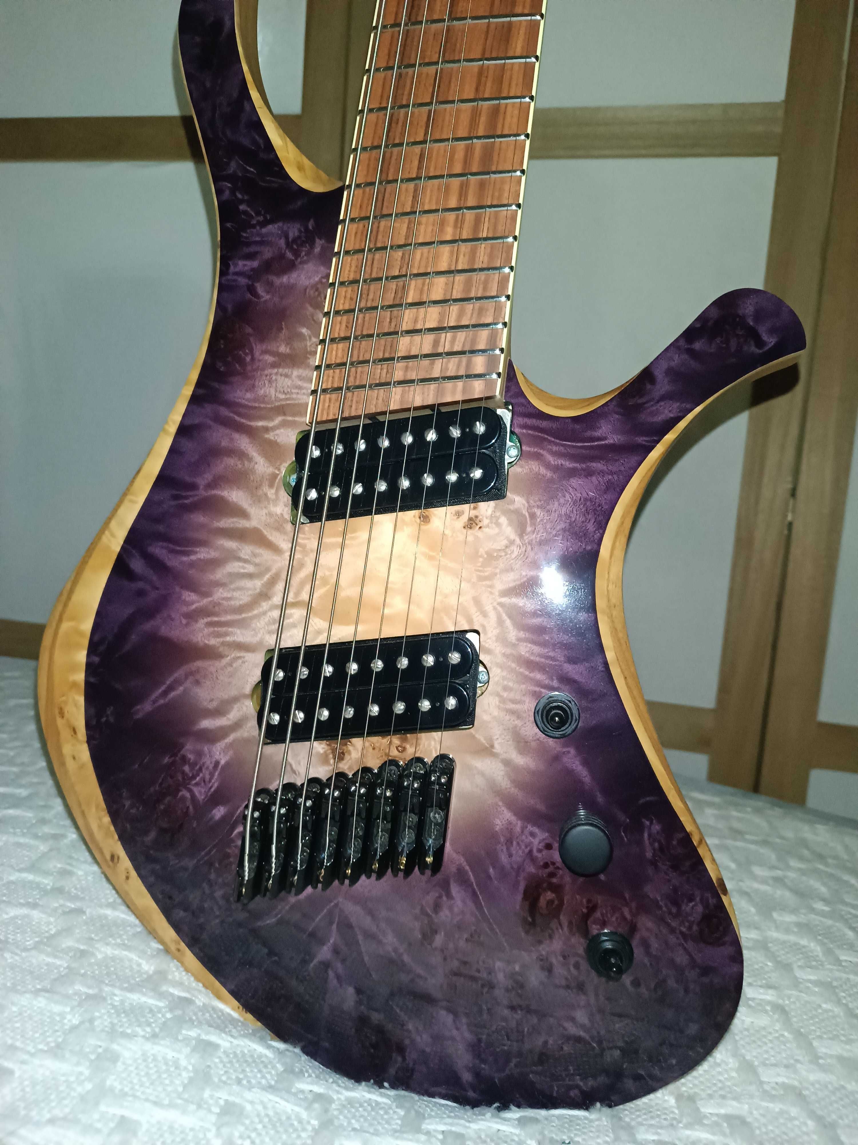 Guitarra SKERVESEN ROUBADA