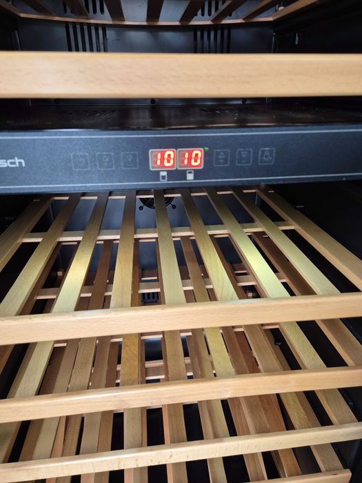 Chłodziarka na wino Kuppersbusch