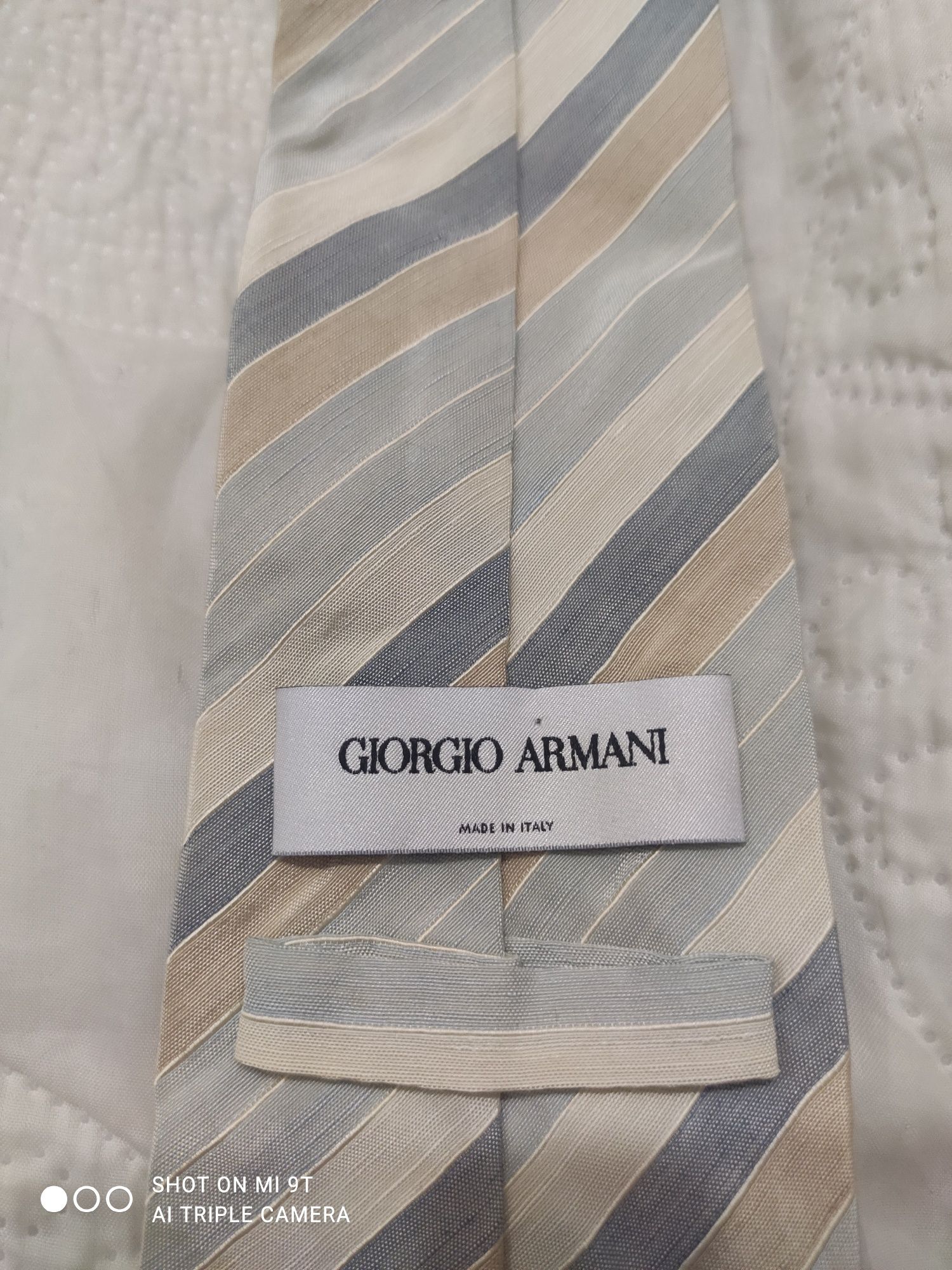 Giorgio Armani.галстук