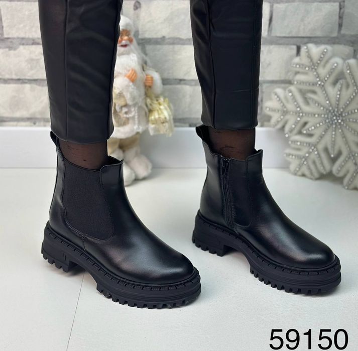 Жіночі шкіряні зимові черевики челсі в кольорах