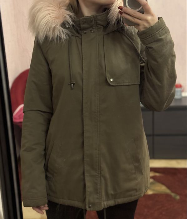 Жіноча куртка хакі