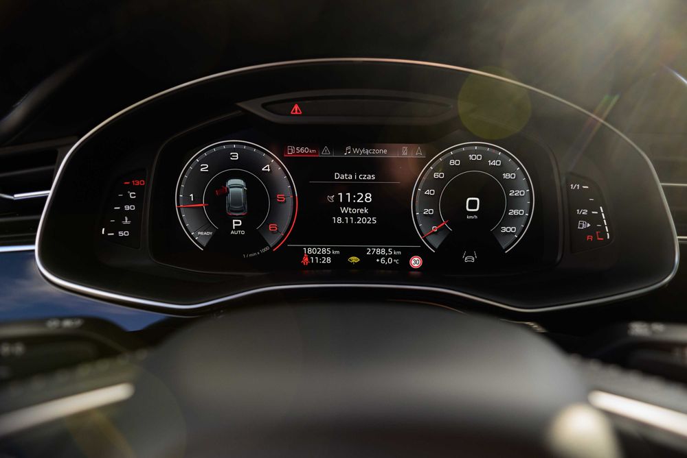 AUDI Q8 PNEUMATYKA, Masaże, Dociągi, Noktowizor, szyberdach nowe opony