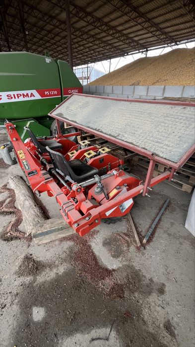 Продам розсадосадильну машину  Wolf