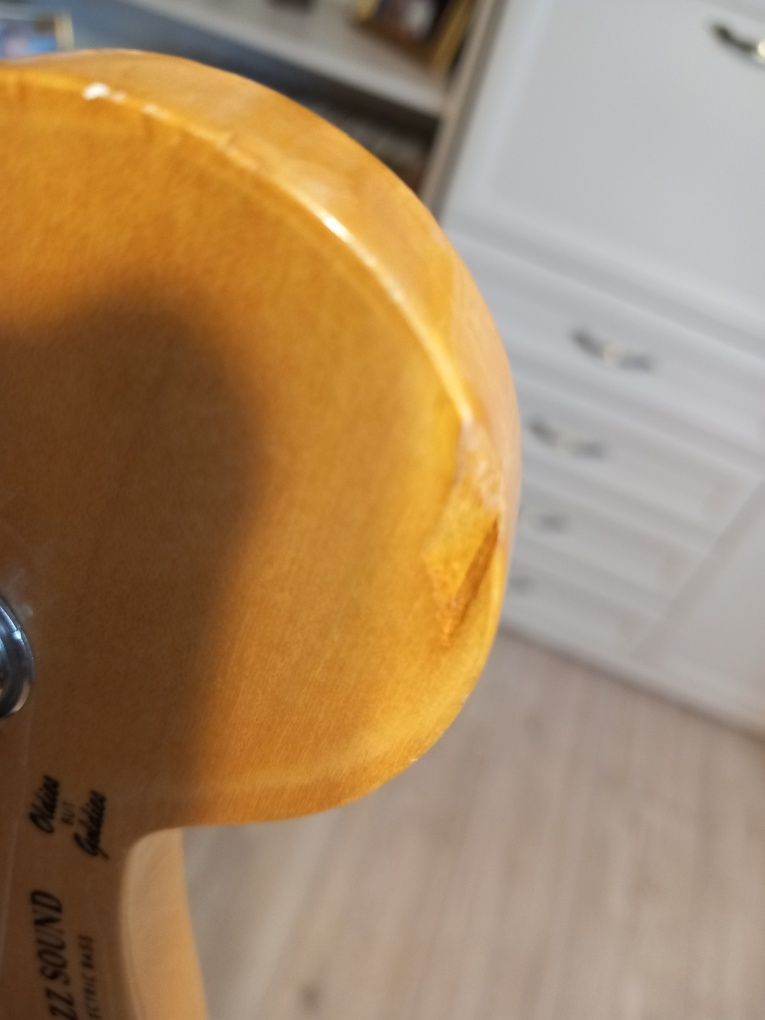 GITARA Tokai Jazz sound bass