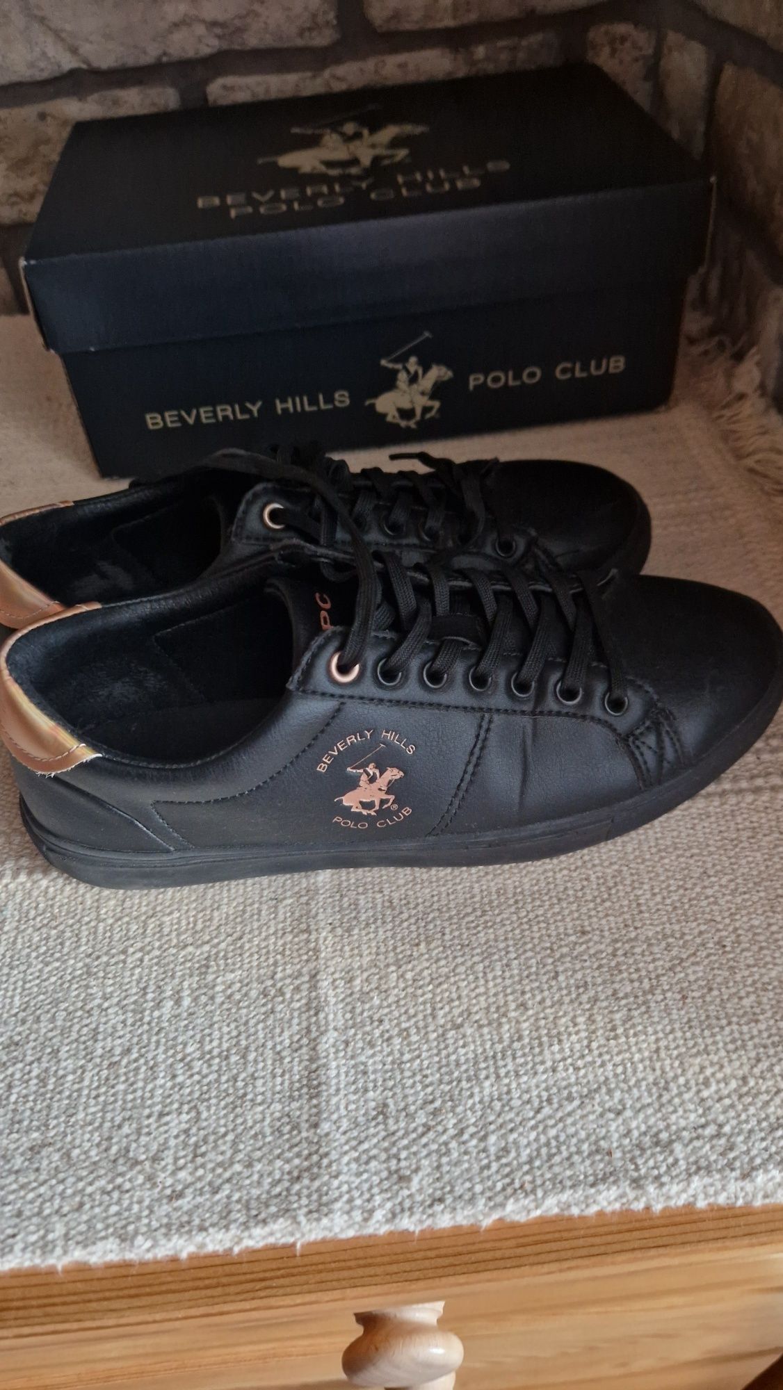 Sneakersy Beverly Hills Polo Club r.38 czarne