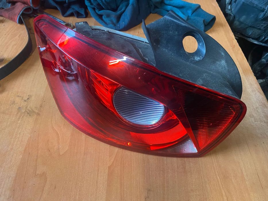 LAMPA TYŁ TYLNA LEWA SEAT IBIZA IV 6J4945095K 6J4945257D