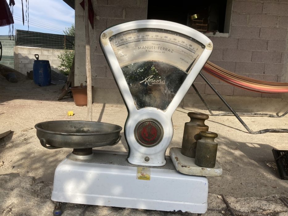 Balança Antiga “António Ferraz”