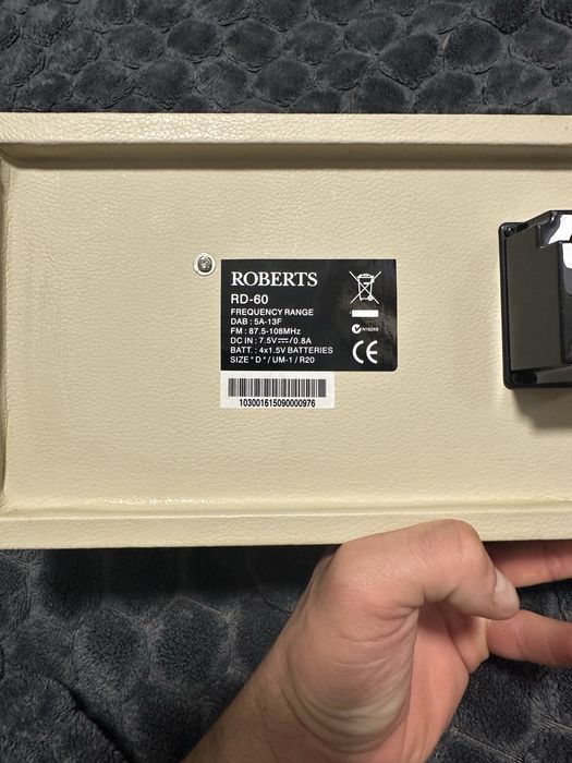 Радіо приймач roberts