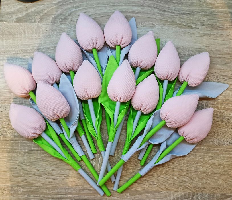 Tulipany handmade z materiału różowe 15 sztuk