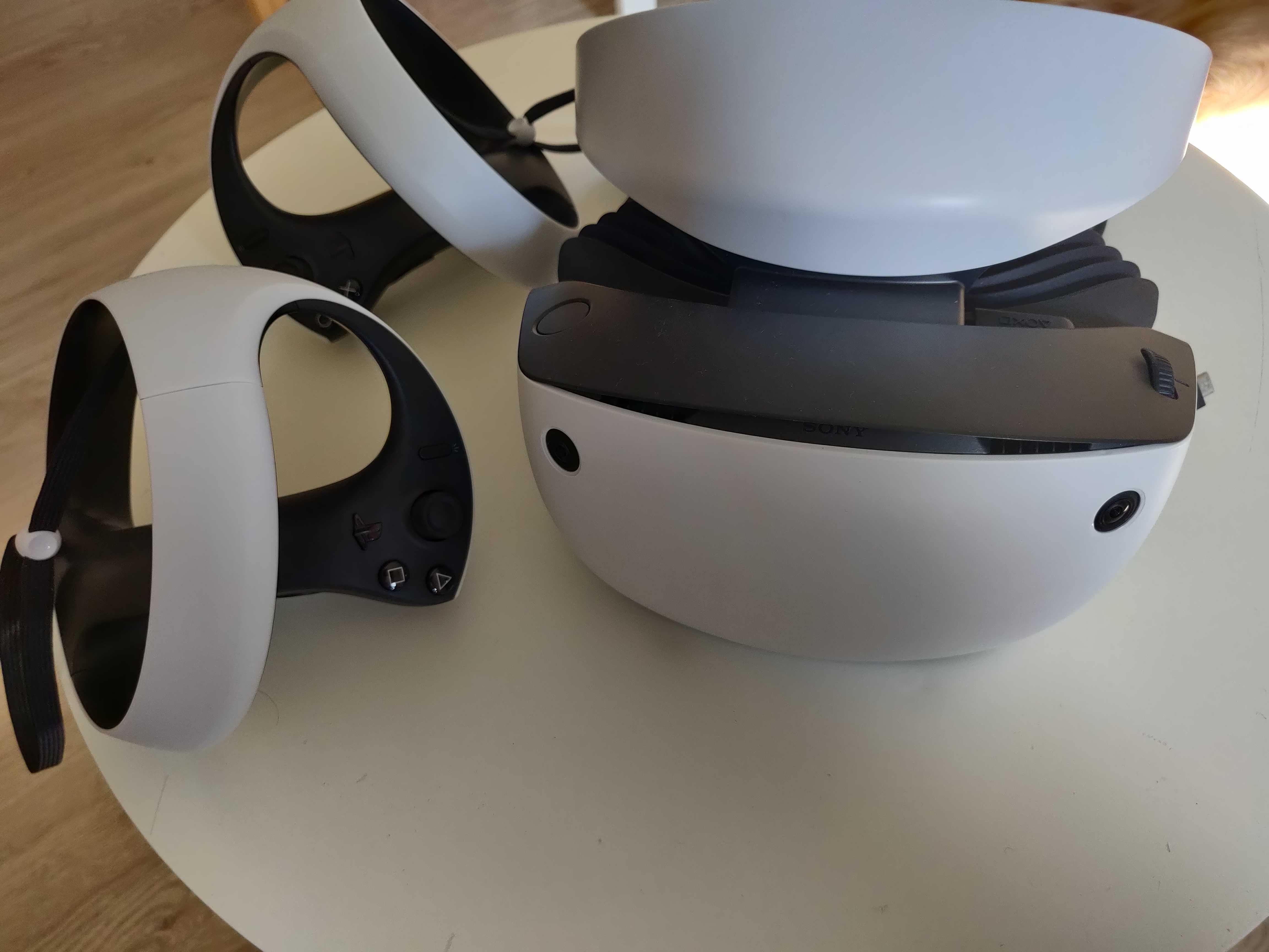 VENDO PSVR 2 P/ PS5. Utilizado pouquíssimas vezes