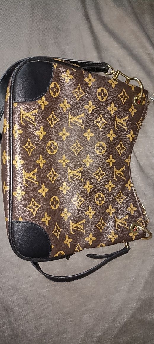 Torebka listonoszka Louis Vuitton