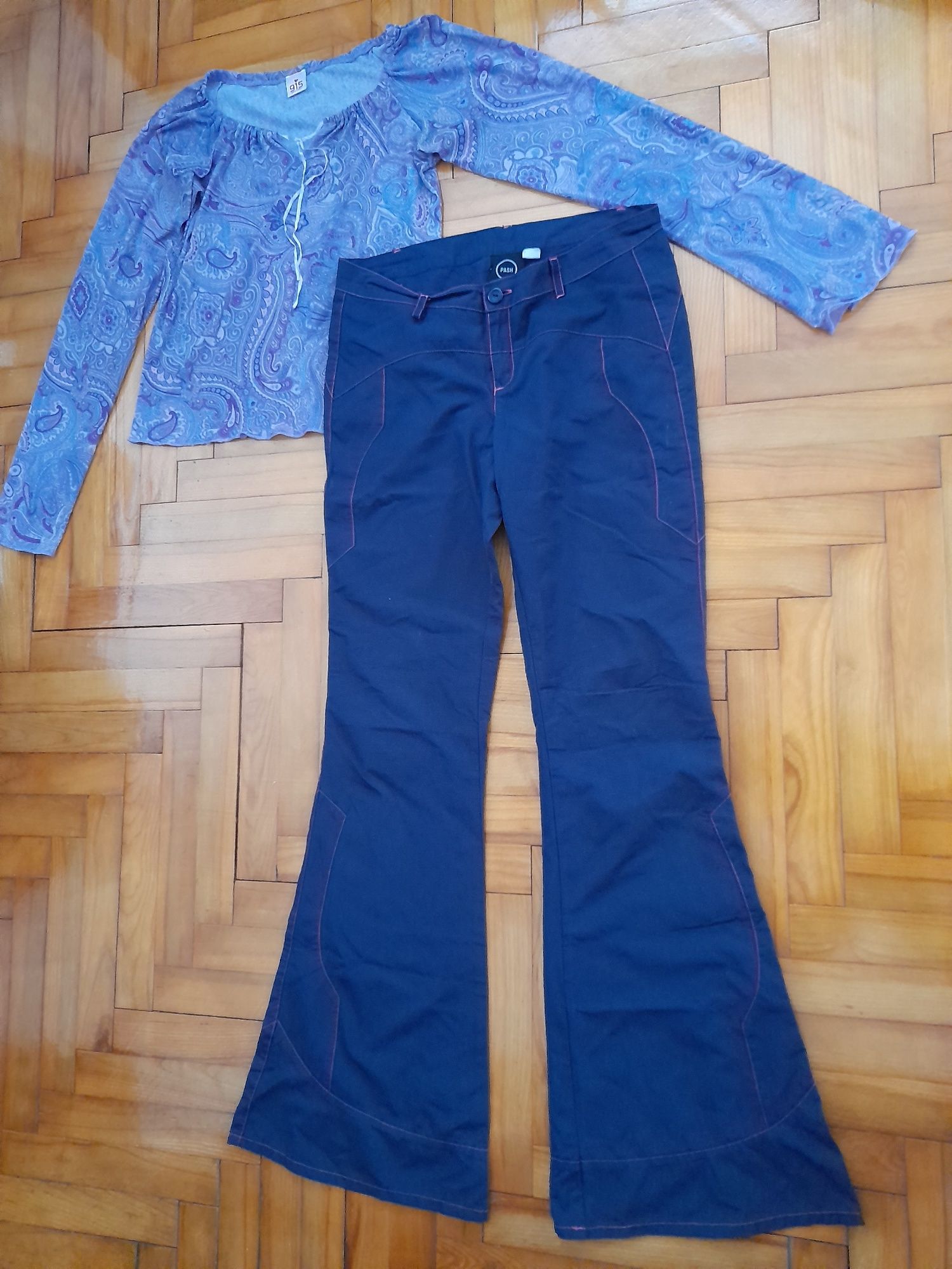 Spodnie dzwony z bluzką 70 - te lata