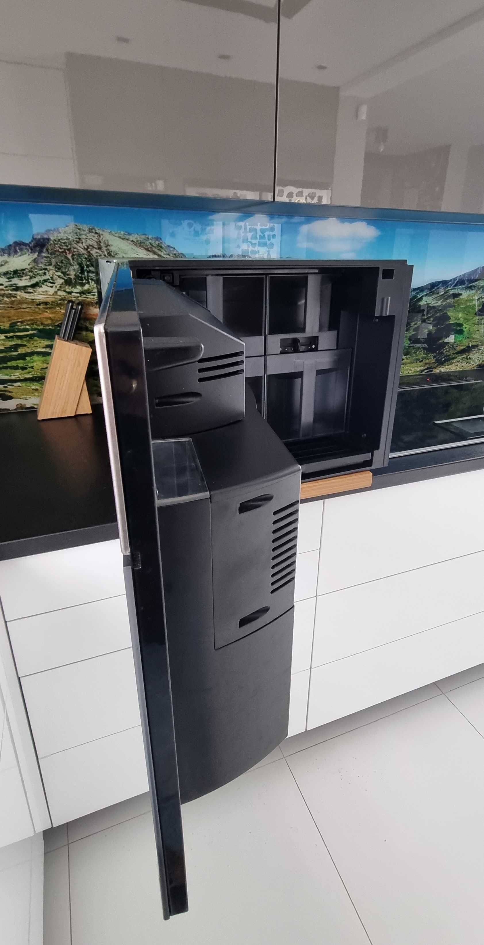 Kawiarka, ekspres do kawy Miele CVA 4080,Navitronic-TouchControl, 60cm