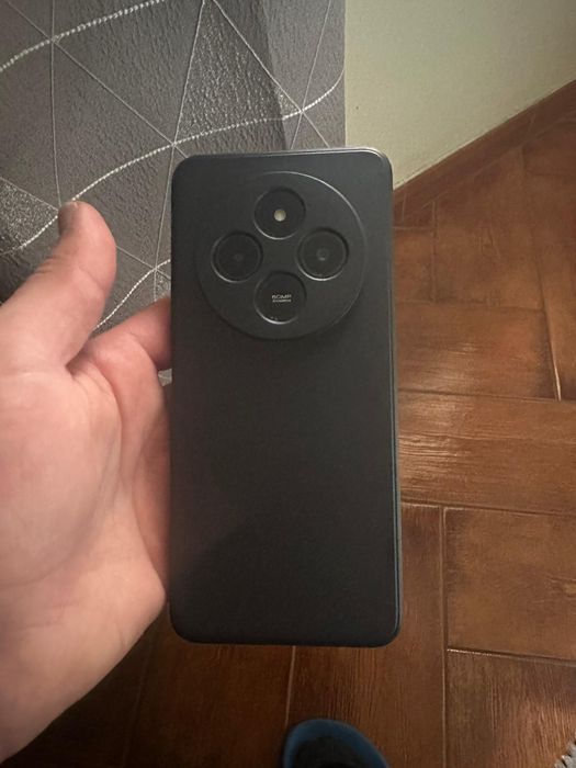 Vendo Redmi 14C 128Gb + duas películas