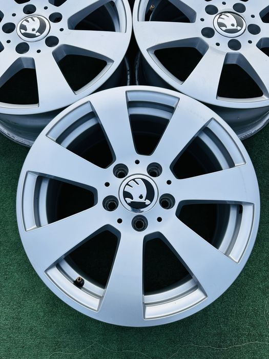 Диски 5/112 R16 Skoda VW Audi Mercedes 7J ET-43
