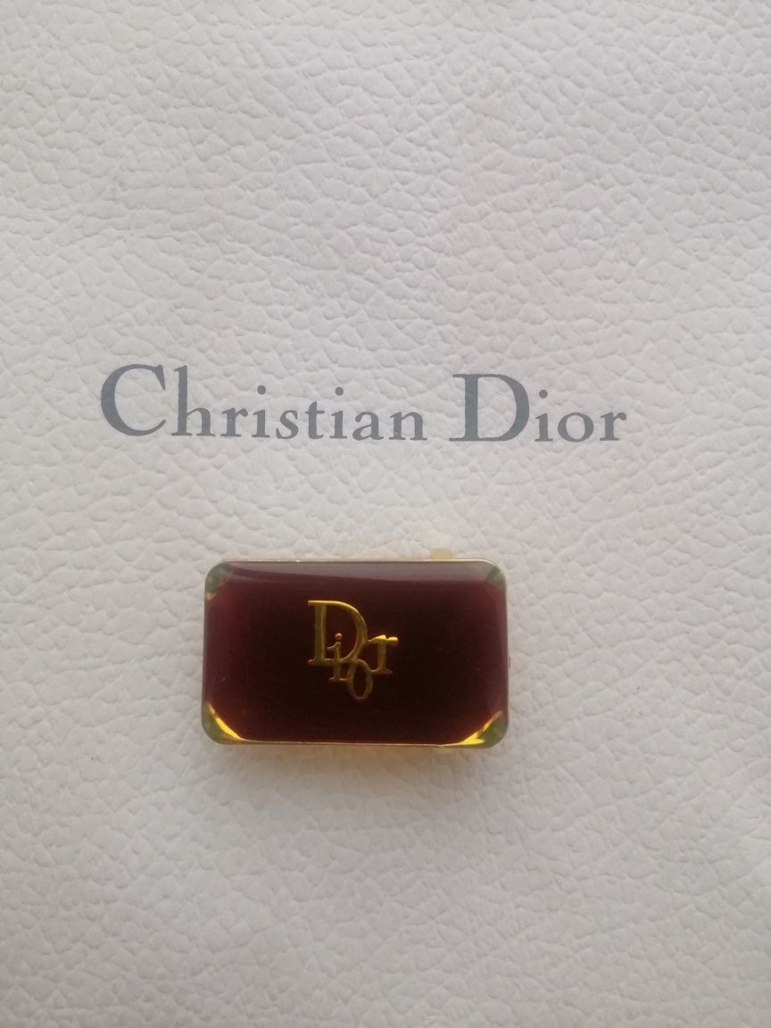 Пряжка Dior оригинал