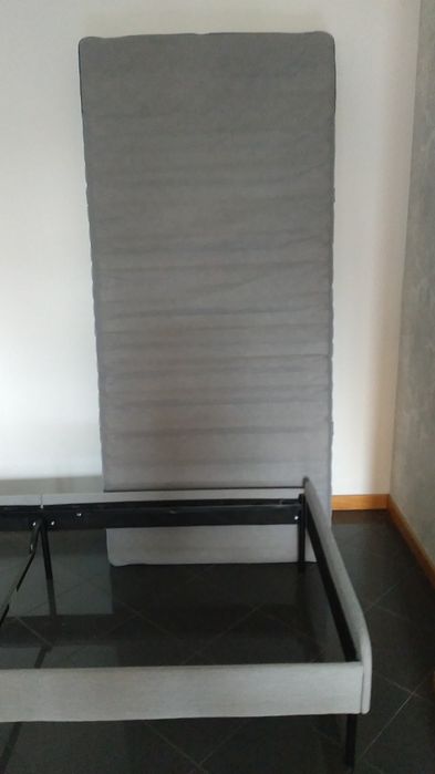 Cama solteiro + colchão