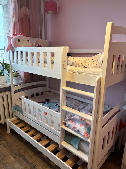 Dziecięce łóżko piętrowe 3 osobowe rozm. 80x160.