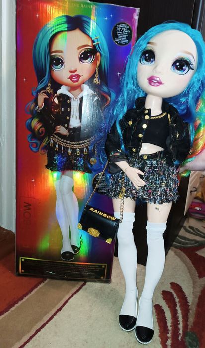 Rainbow High Amaya Raine