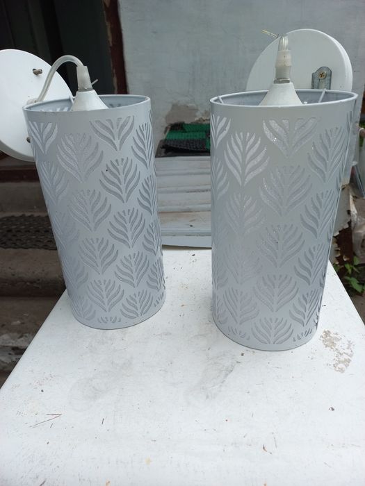 Світильник в коридор