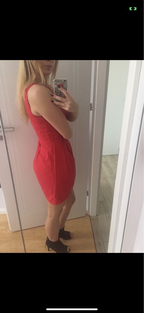 Czerwona sukienka Cubus S zip na zamek