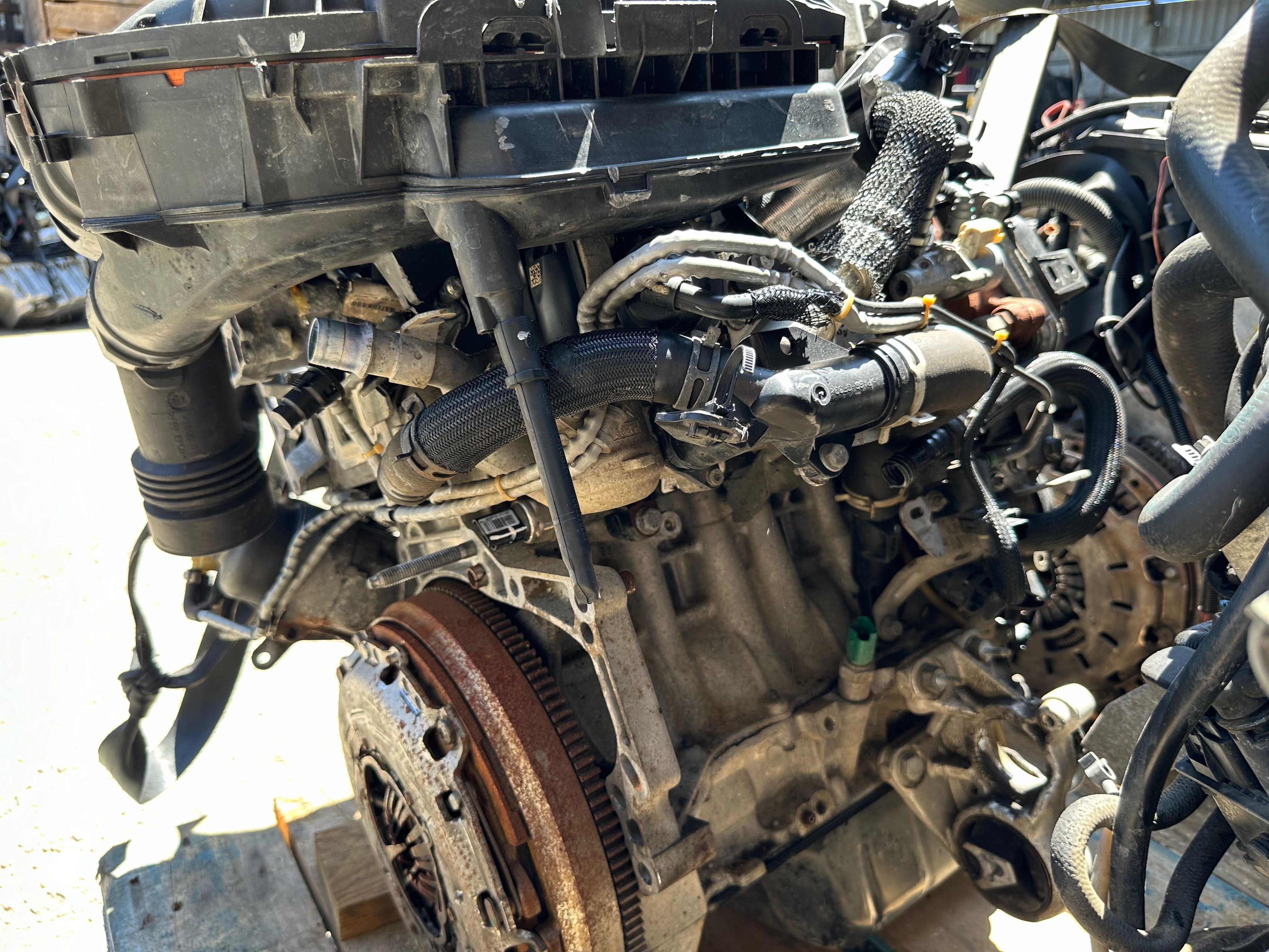 Motor PSA 9H05 Peugeot 308 BlueHdi Citroen C4 Picasso 1.6 HDI 115CV
