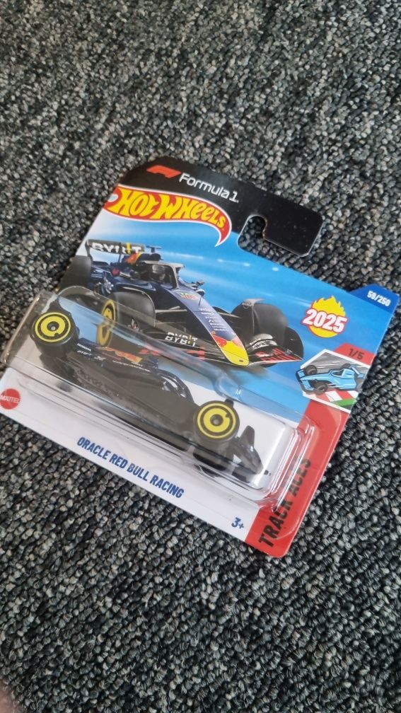 Hot wheels Oracle Red bull Racing