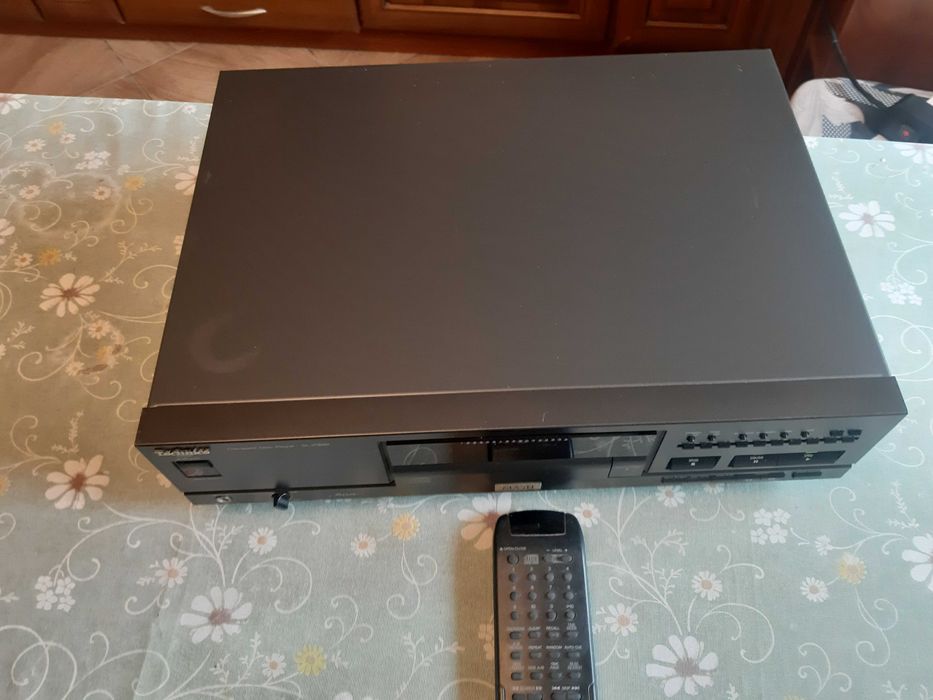 Odtwarzacz CD Technics SL-PS50