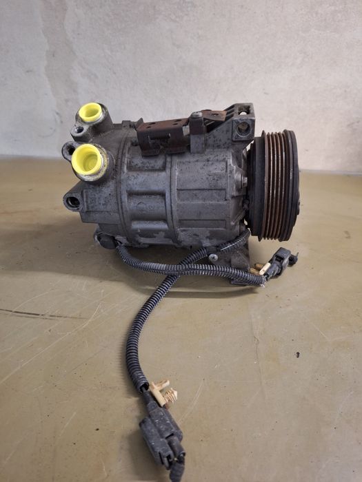 Sprężarka kompresor klimatyzacji Volvo V70 2.4 D5 09 r