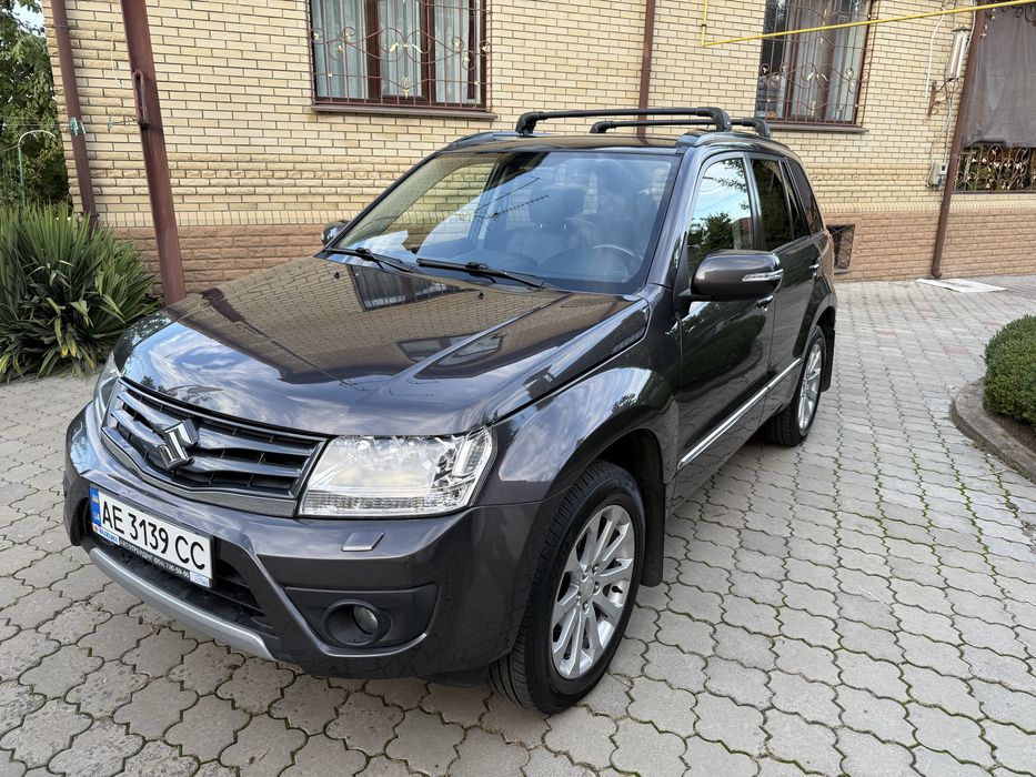 Suzuki grand vitara 2016