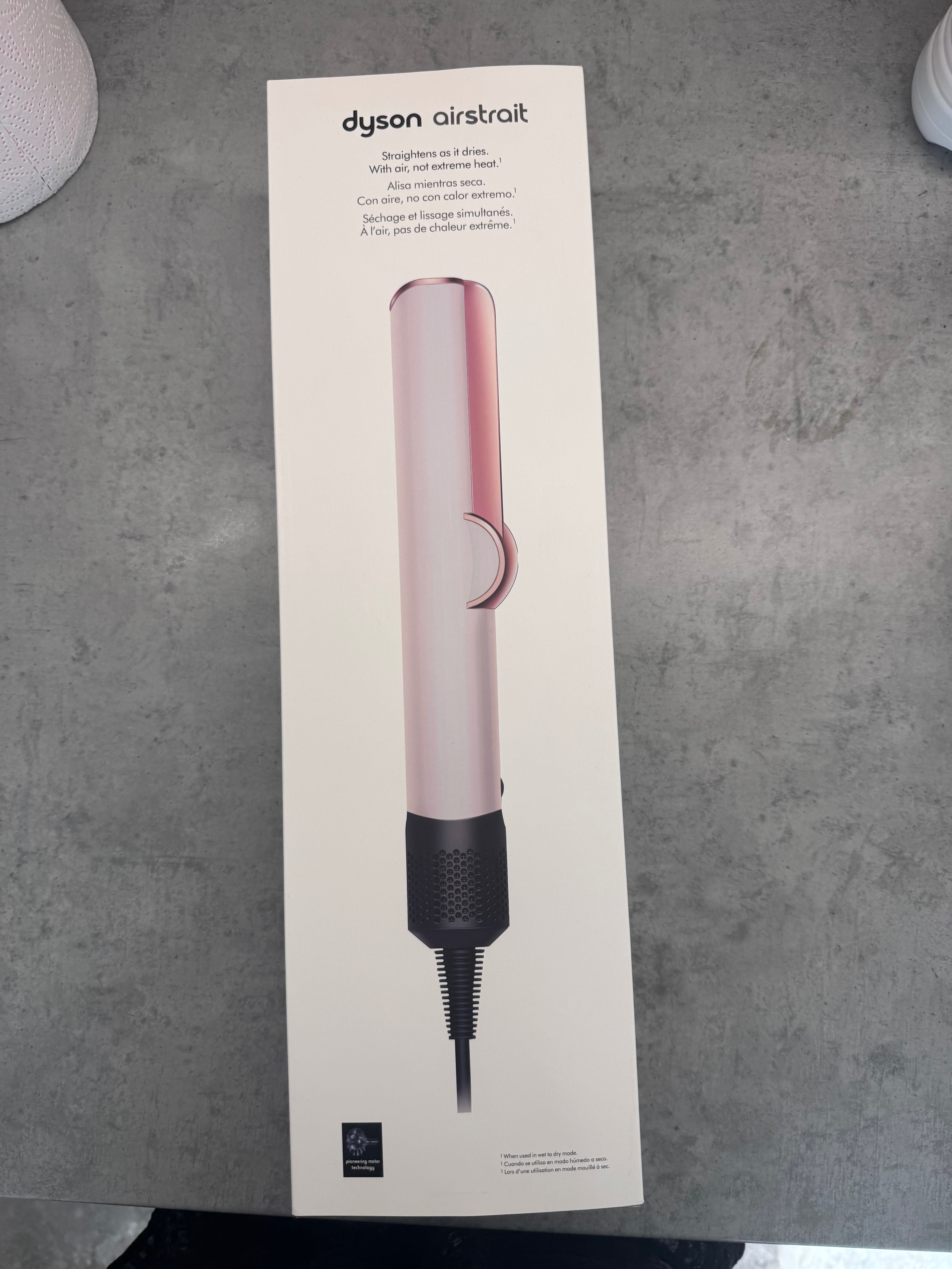 Фен-випрямляч Dyson airstrait
