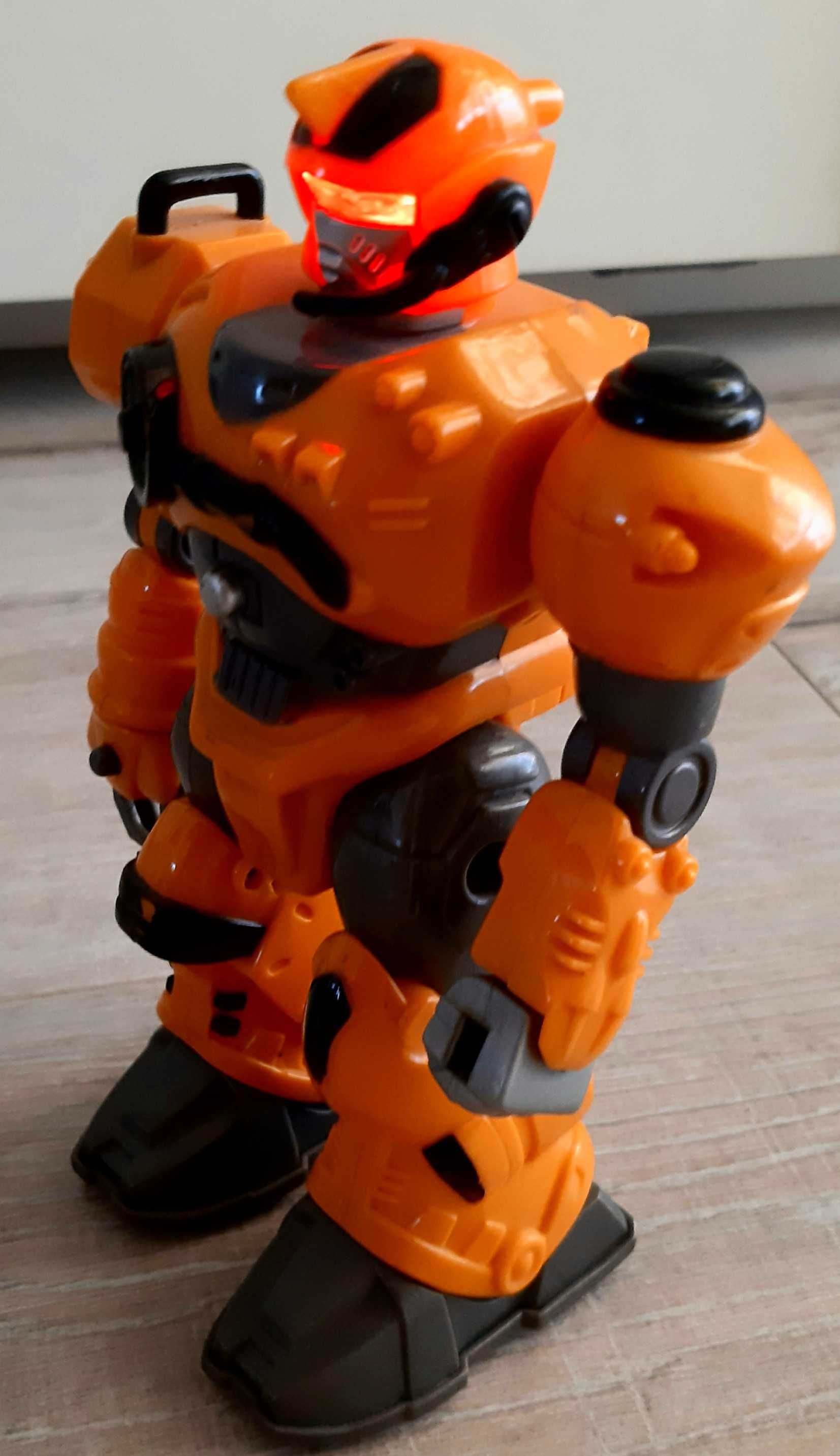 Robot interaktywny 18 cm
