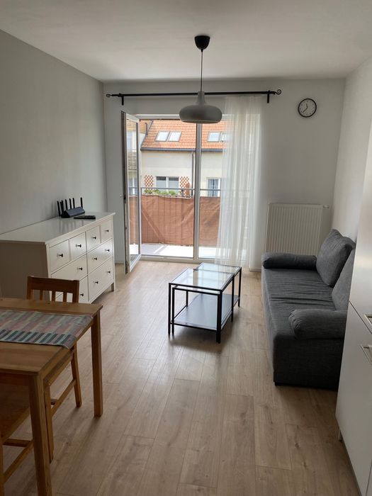 Wynajme Mieszkanie Jagodno (blok obok Lidla)