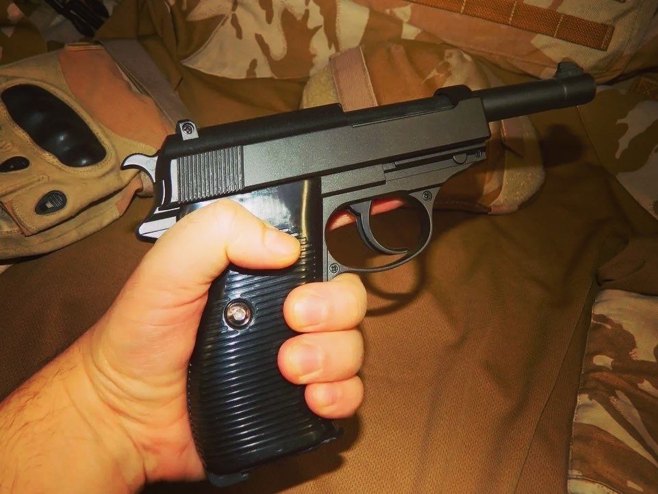 Потужний пістолет Вальтер Р48 - PRO Galaxy Original\Іграшка