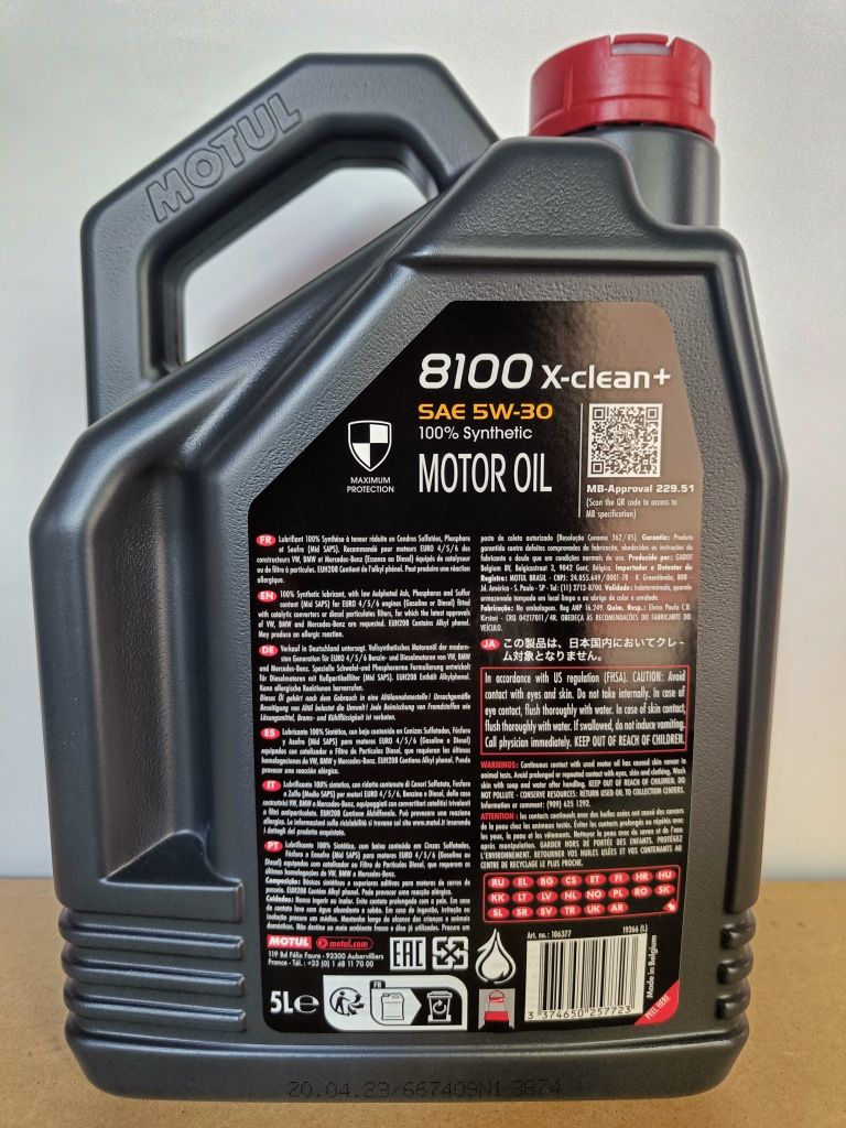 Olej silnikowy Motul 8100 X-Clean+ 5W30 5L
