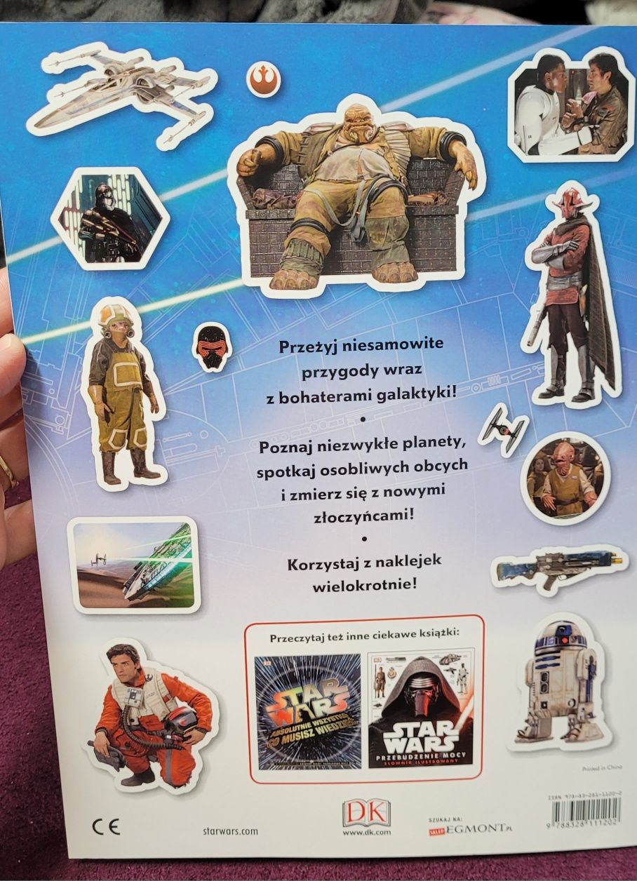 Zestaw  LEGO Star Wars nr 07/2021 + Książka z naklejkami