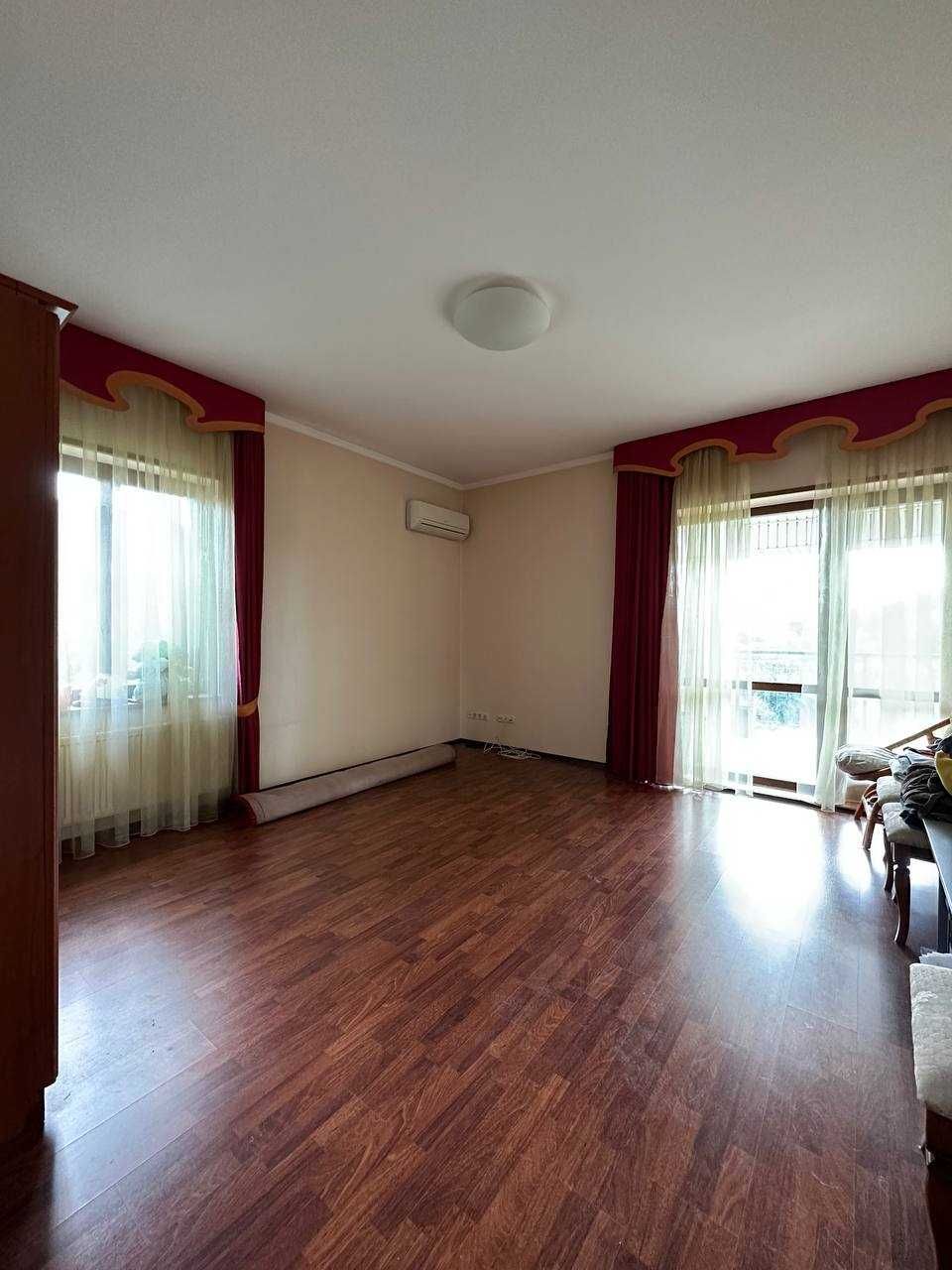 Продам будинок 292м2 в Софіївській Борщагівці