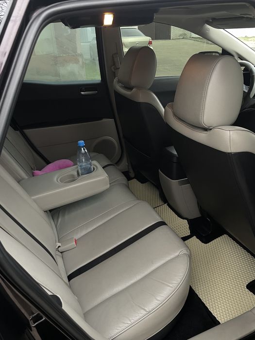 Продам Mazda cx7