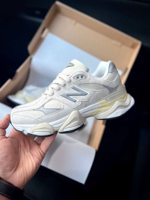 Кросівки Жіночі New Balance 9060 Beige Winter