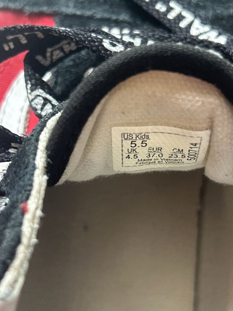 Sapatilha vans tamanho 37