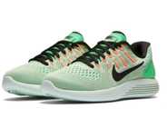 Женские кроссовки  "Nike Lunarglide 8"