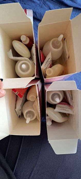 Farba do włosów Loreal Paris Exellence creme nr9