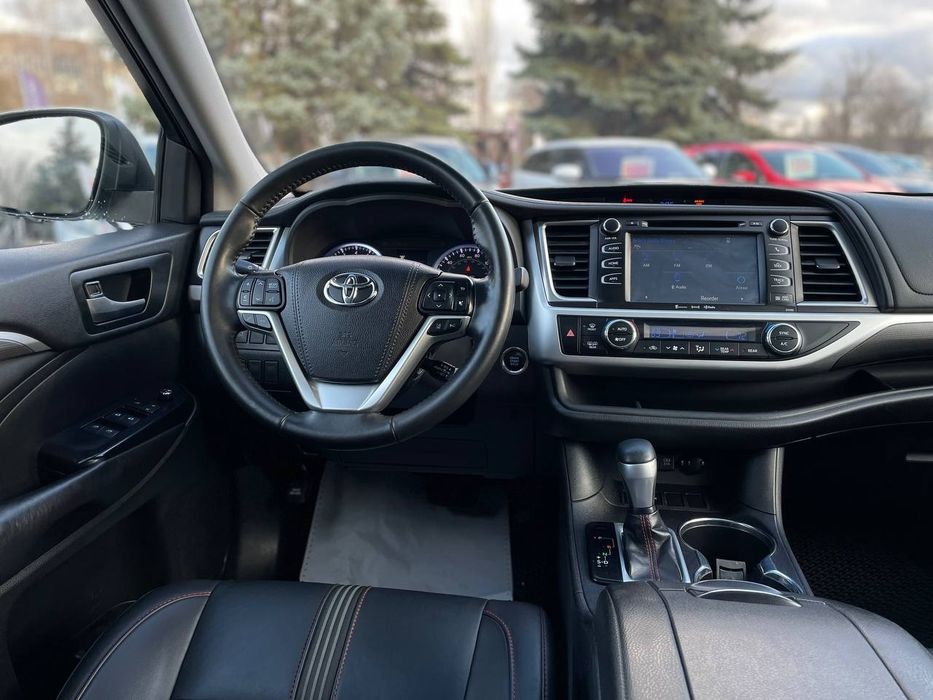 Toyota Highlander №3871 (ВНЕСОК від 10%) Альянс Авто Кривий Ріг
