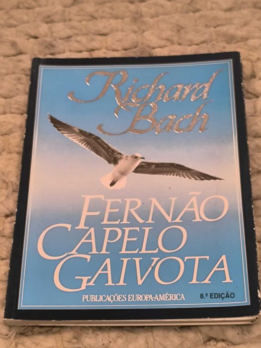 Livro "Fernão Capelo Gaivota" de Richard Bach
