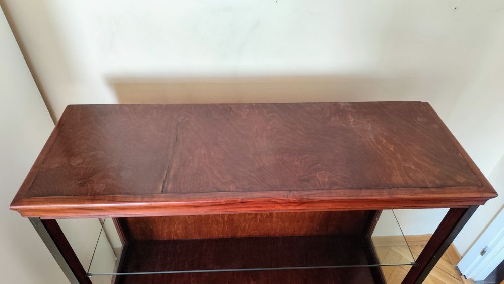 Stylowa witryna/kredens ekspozycyjny retro – drewno + szkło