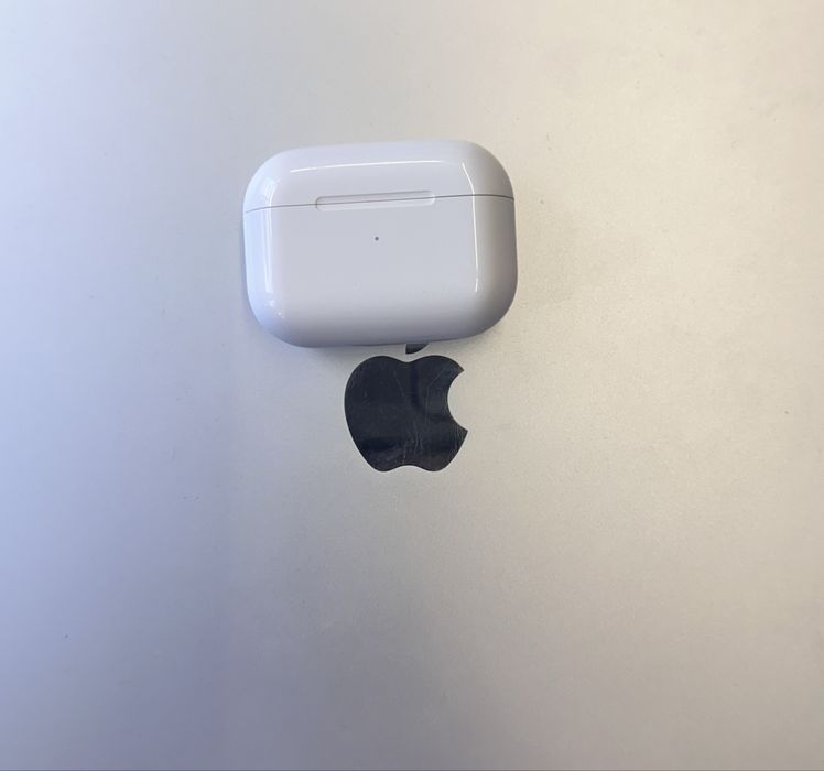 Продам Apple airpods pro 1 кейс box