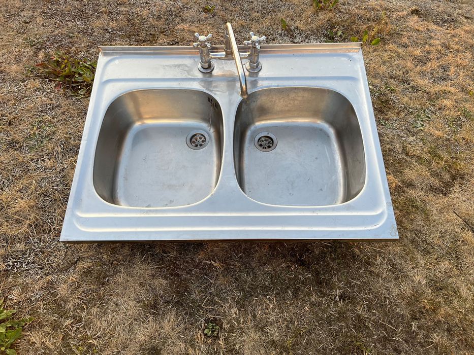 Zlewozmywak dwukomorowy