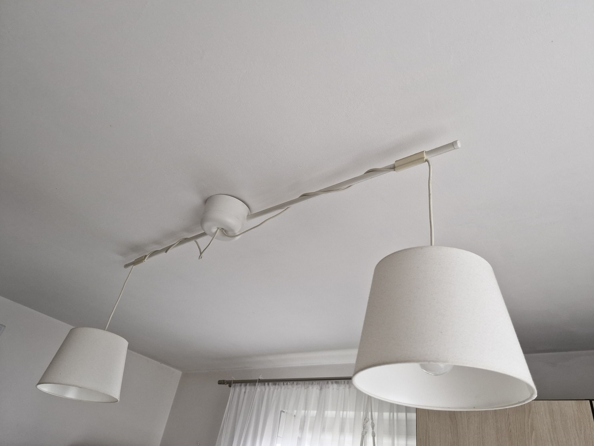 Dwie lampy wiszące białe klosze kpl salon jadalnia