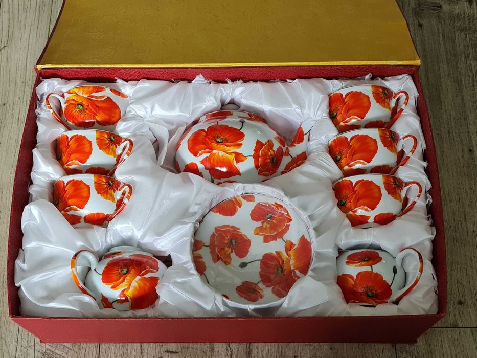 15-elementowy zestaw herbaciany w maki firmy Veroni